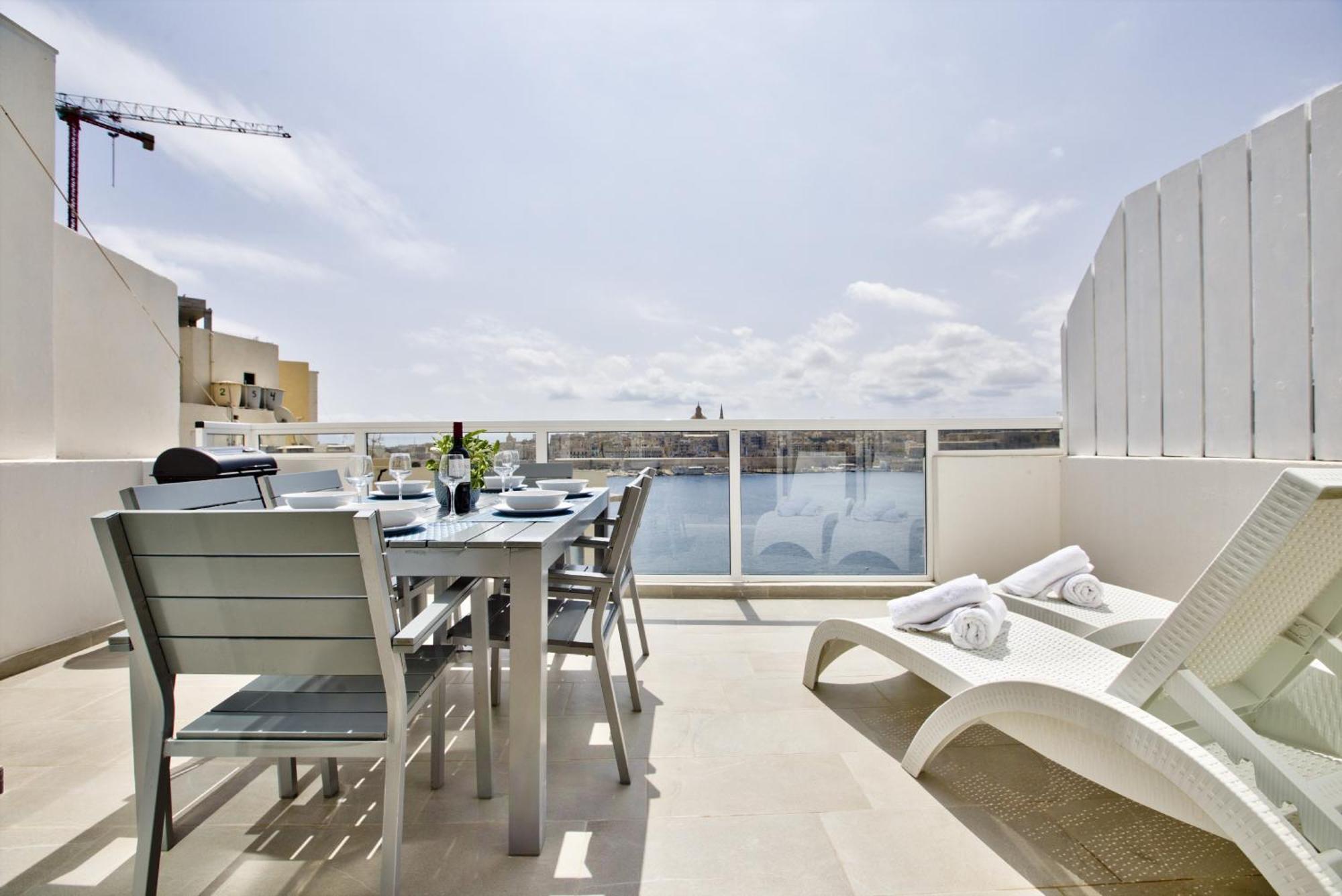 Bastions Seaview And Duplex Penthouse In By Shortletsmalta Sliema