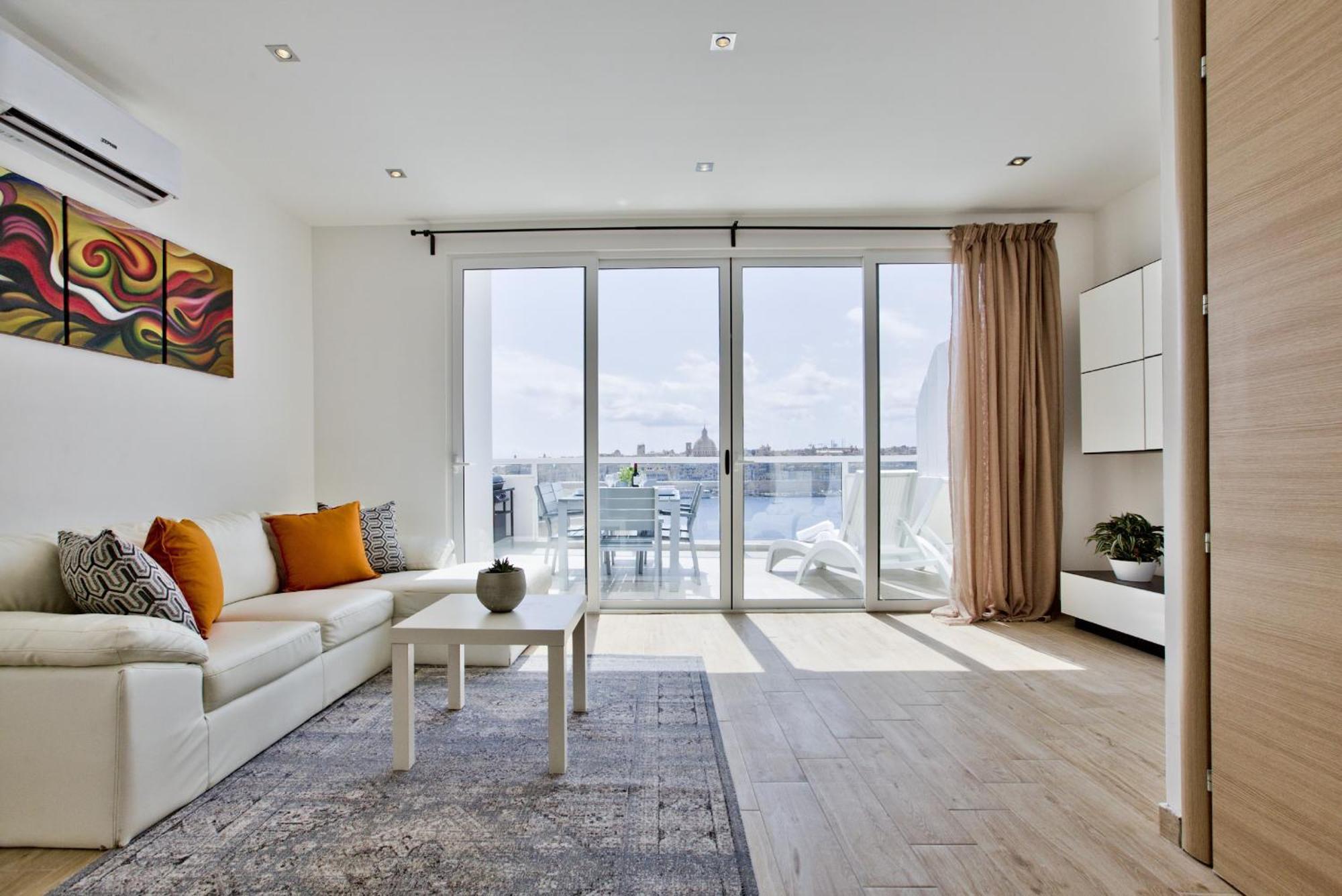 Bastions Seaview And Duplex Penthouse In By Shortletsmalta